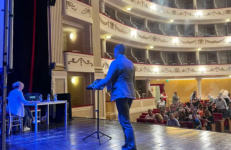 Interpretariato per eventi a Verbania, fiere e congressi